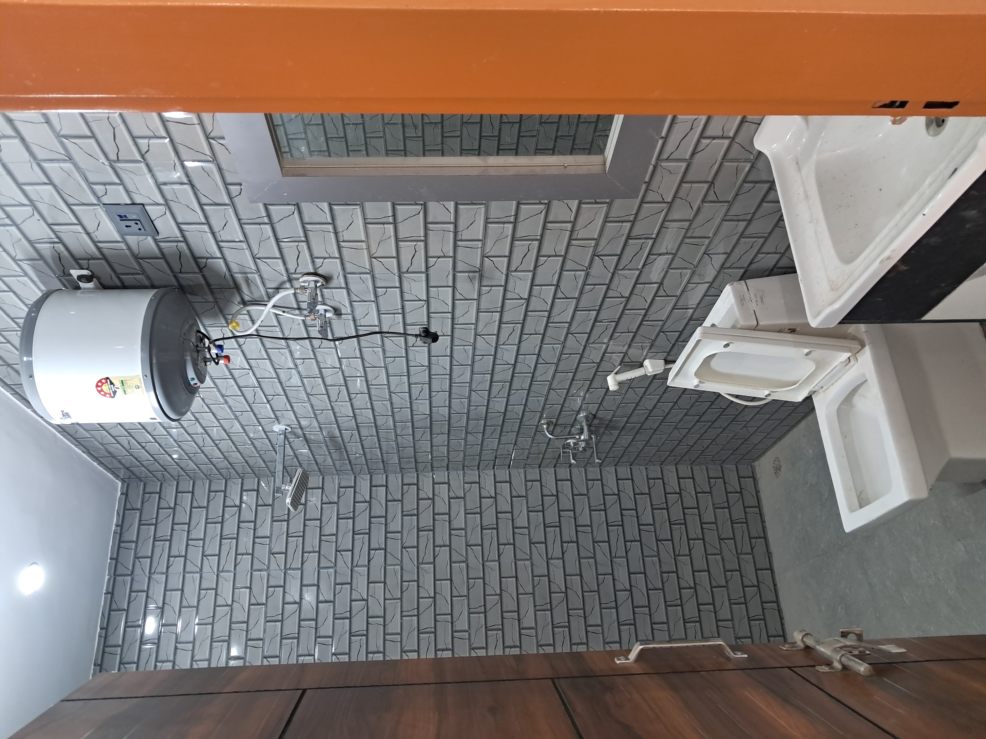 2.5 BHK Independent House For Rent in Noida Authority Apartment