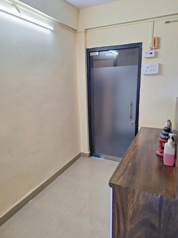 Room in  Office Space at Runwal Greens, Mulund West – for Rent