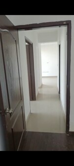 3 BHK 1100 Sq.Ft. Apartment in Wave Executive Floors