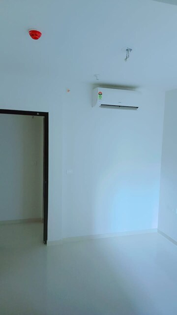 Room in 3 BHK Apartment at Lodha Codename Premier, Dombivli East – for Rent