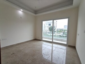 Room in 4 BHK Apartment at Uchdpl Veridia Oakwood Enclave, Wave City – for Sale