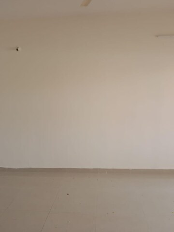 Room in 2 BHK Apartment at Daadys Olive, Electronic City – for Sale