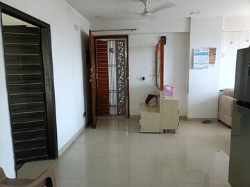 Living Room in 3 BHK Apartment at Sg Homes, Vasundhara Sector 4 – for Rent