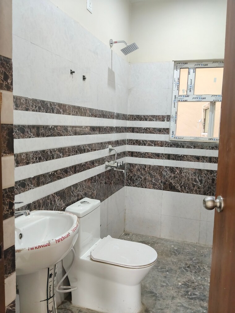 Bathroom, khodna kalan 3 Bedroom 1595 Sq.Ft. Villa In Khodna Kalan Greater Noida 9086718