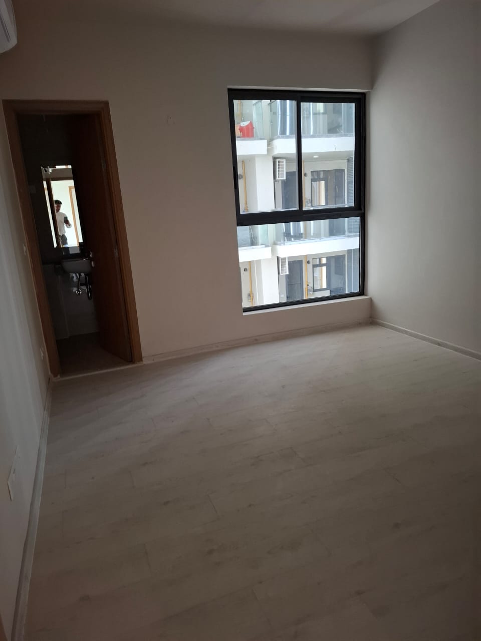 3 BHK 1560 Sq.Ft. Apartment in Vipul Lavanya