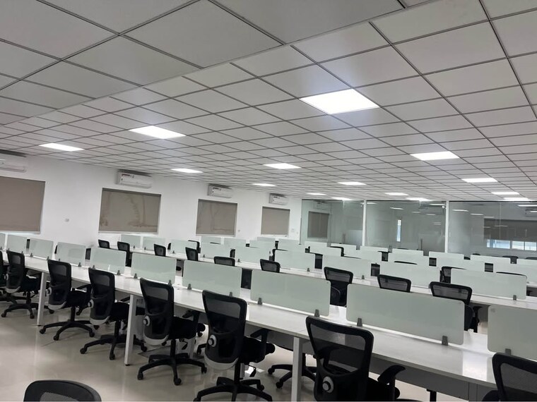 Team Area, senapati bapat road Commercial Office Space 4200 Sq.Ft. In Senapati Bapat Road Pune 9199037