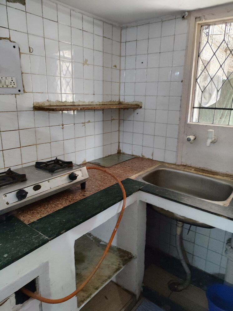 Kitchen, vijayant-enclave Studio 410 Sq.Ft. Apartment In Sector 29 Noida 9199049