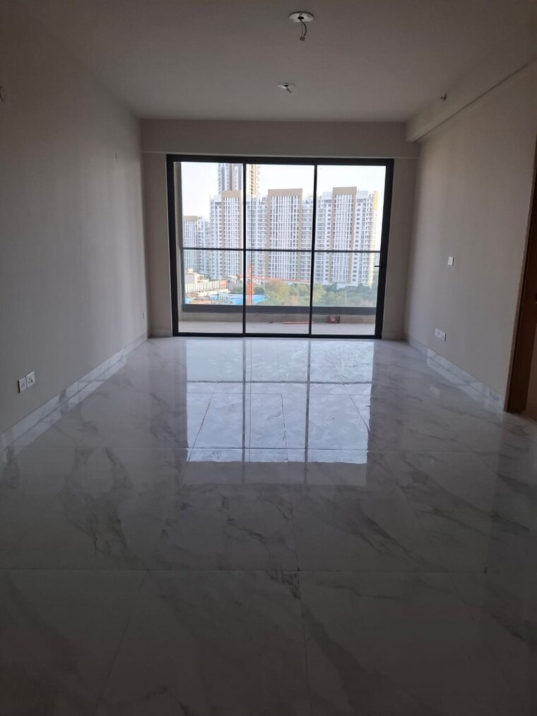 Room, paras-irene 3.5 Bedroom 1830 Sq.Ft. Apartment In Sector 70a Gurgaon 9199074