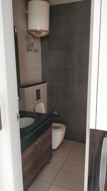 Bathroom in 3.5 BHK Apartment at M3M Golf Estate, Sector 65 – for Rent