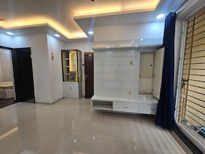 Living Room in 3 BHK Builder Floor at BPTP Parkland, Sector 75 – for Sale