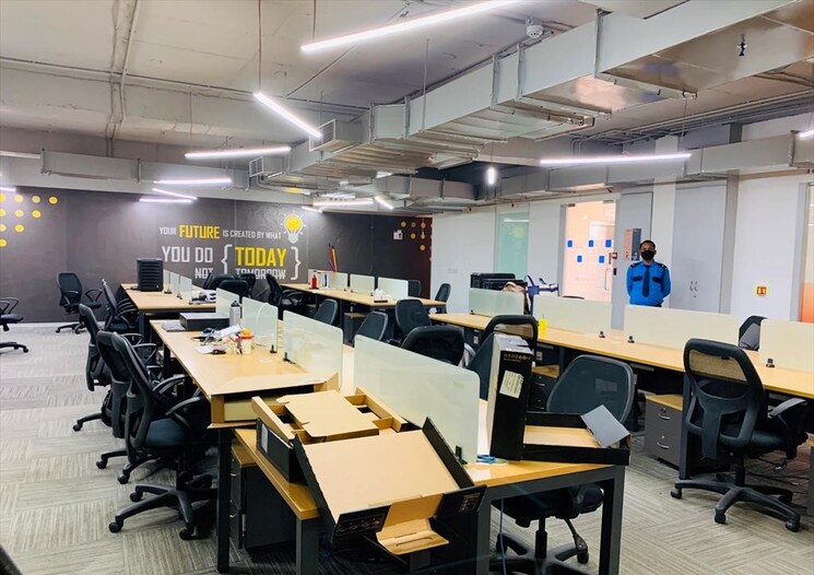 Team Area, viman nagar Commercial Office Space 2200 Sq.Ft. In Viman Nagar Pune 9199112