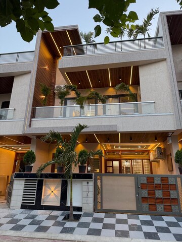 5 BHK Villa – Exterior View View at Gandhi Path - for Sale