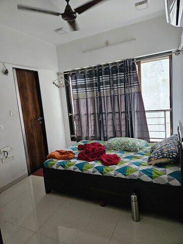 Bedroom in 1 BHK Apartment at LD Edifice, Chembur – for Rent