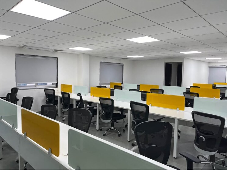 Team Area, senapati bapat road Commercial Office Space 2400 Sq.Ft. In Senapati Bapat Road Pune 9199129