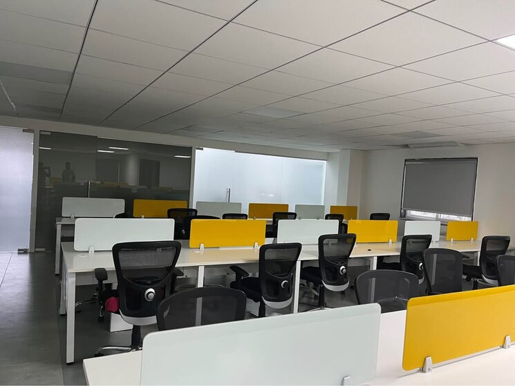 Team Area, senapati bapat road Commercial Office Space 2400 Sq.Ft. In Senapati Bapat Road Pune 9199129