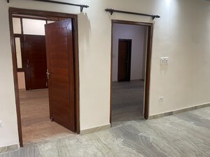 Room in 2 BHK Builder Floor at Vasundhara Sector 1 – for Sale