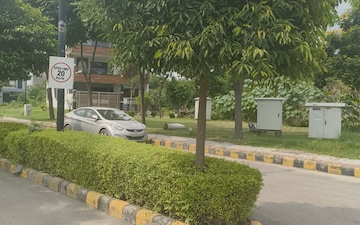 Plot For Sale in Emaar Gomti Greens, Gomti Nagar