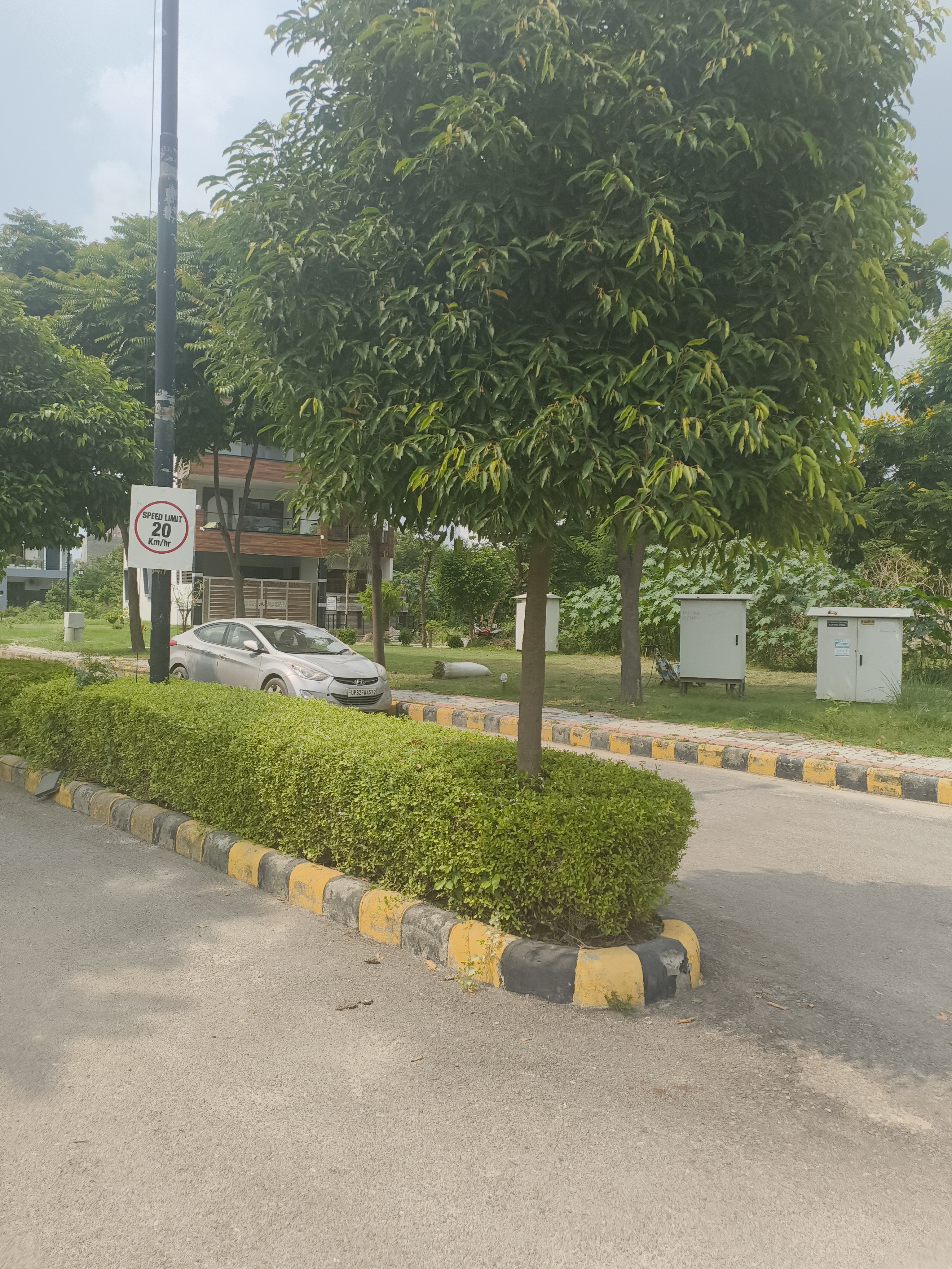 Plot For Sale in Emaar Gomti Greens