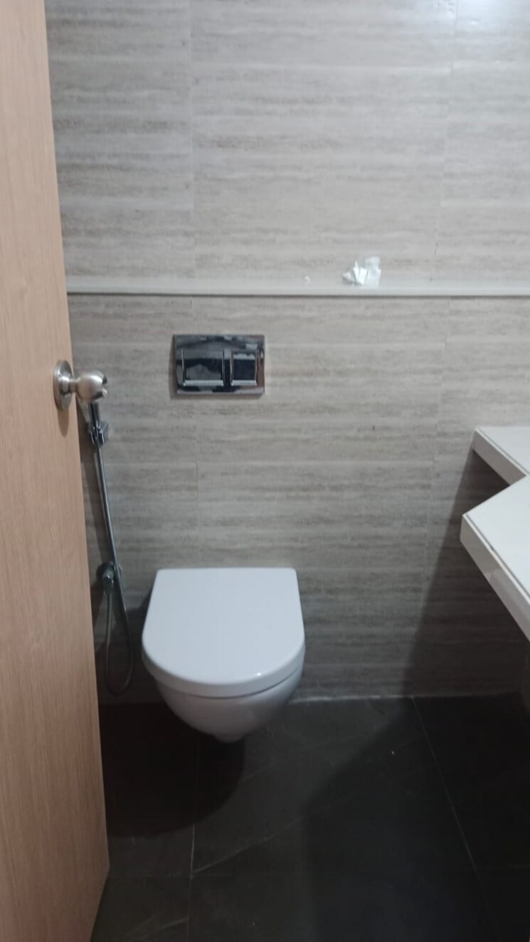 Bathroom, lodha-codename-premier 2.5 Bedroom 656 Sq.Ft. Apartment In Dombivli East Thane 9199210