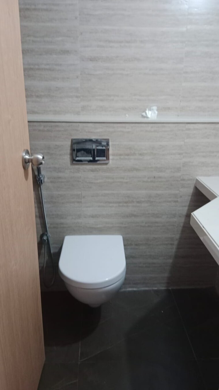 Bathroom, lodha-codename-premier 2.5 Bedroom 656 Sq.Ft. Apartment In Dombivli East Thane 9199210