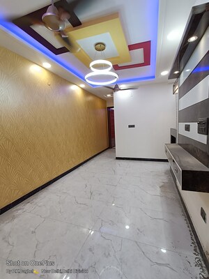 Team Area in 3 BHK Builder Floor at Govindpuri – for Sale