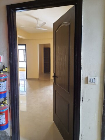 Building Lobby in 2 BHK Apartment at Apex Our Homes, Sector 37c – for Rent