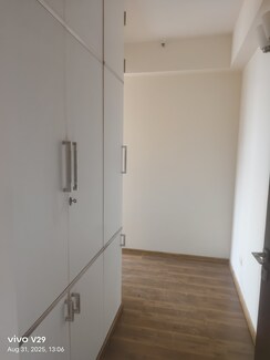 3 BHK + Servant Room Apartment For Sale in Tata Primanti Phase 2