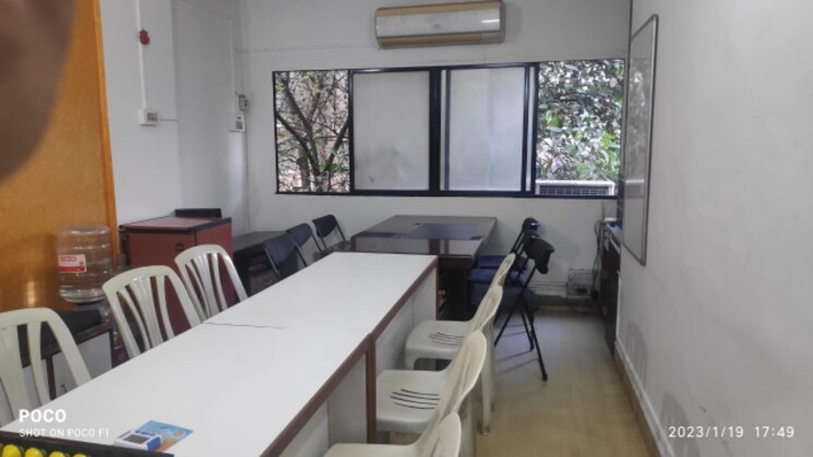Common Area, j m road Commercial Office Space 500 Sq.Ft. In J M Road Pune 9199364