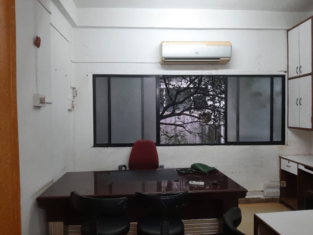 Office Space For Rent in Commercial Apartment 
