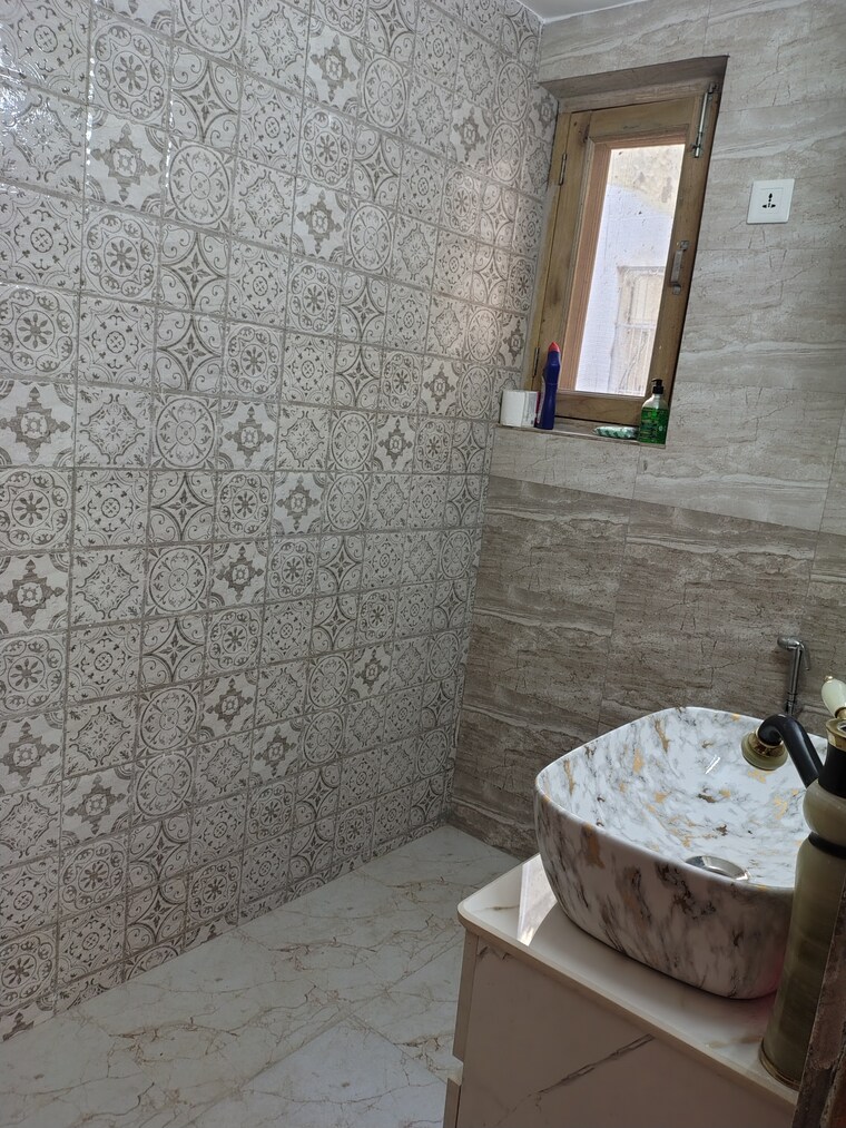 Bedroom, alaknanda 3 Bedroom 1350 Sq.Ft. Apartment In Alaknanda Delhi 9199341