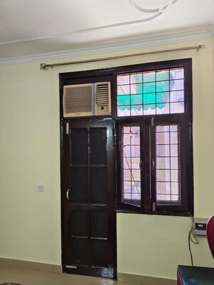 Room in 3 BHK Apartment at Ansal Harmony Homes, Sector 57 – for Rent