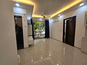 3 BHK Builder Floor For Sale in BPTP Parkland, Sector 75