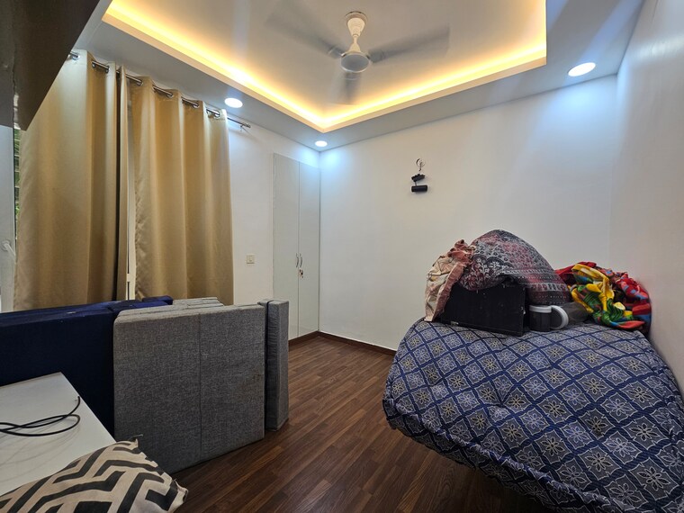 Bedroom, bptp-parkland 3 Bedroom 190 Sq.Ft. Builder Floor In Sector 75 Faridabad 9199456