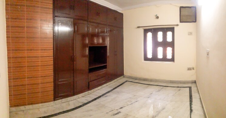 Bedroom, chanderpriya-apartments 3 Bedroom 1400 Sq.Ft. Apartment In Rohini Sector 8 Delhi 9199343