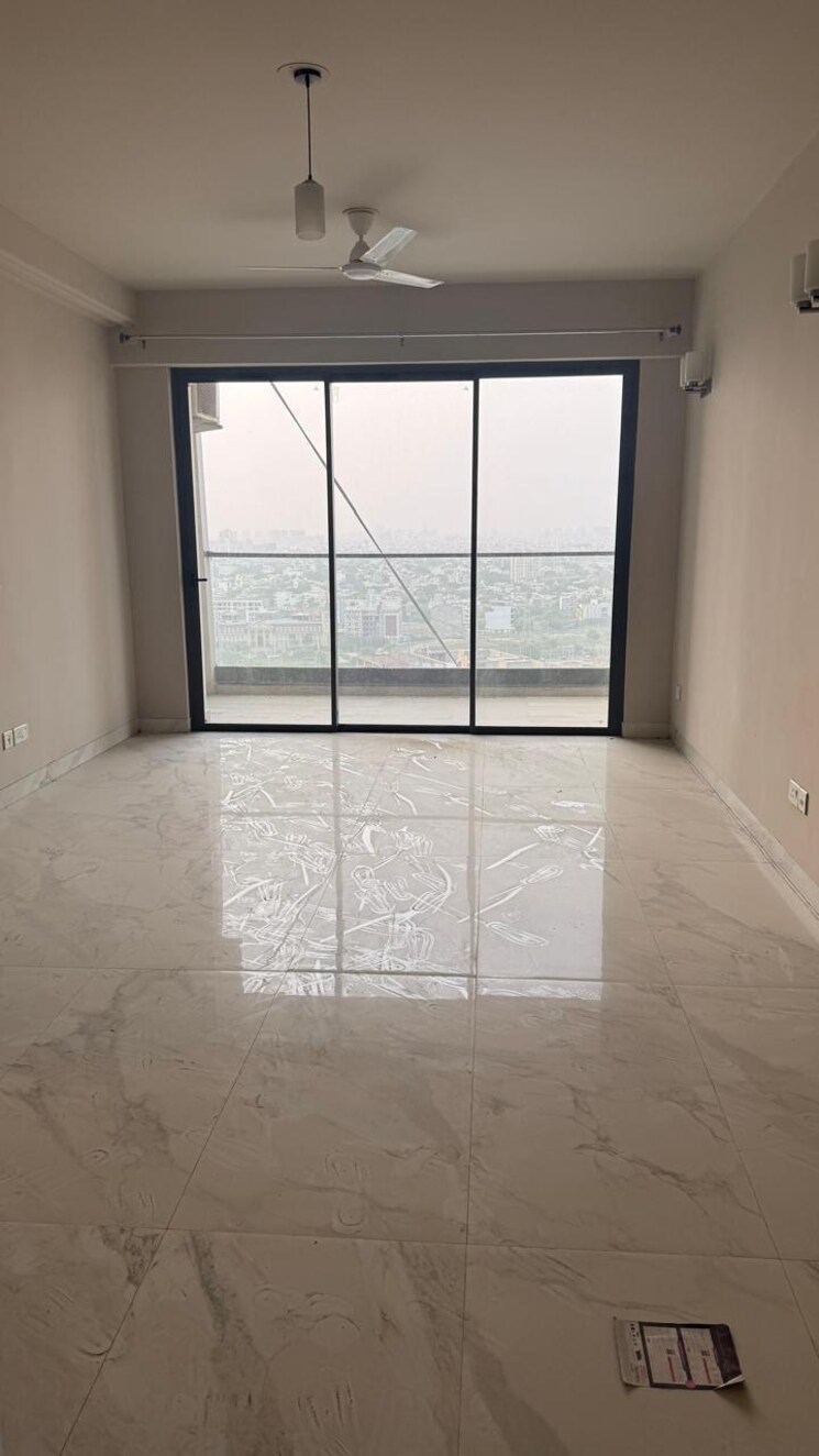 Room, m3m-heights 2 Bedroom 1682 Sq.Ft. Apartment In Sector 65 Gurgaon 9199377