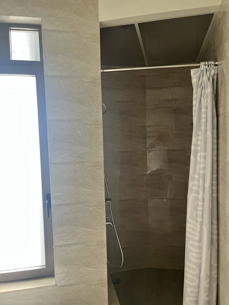 Bathroom, adani-ten-bkc 4 Bedroom 1536 Sq.Ft. Apartment In Bandra East Mumbai 8974592