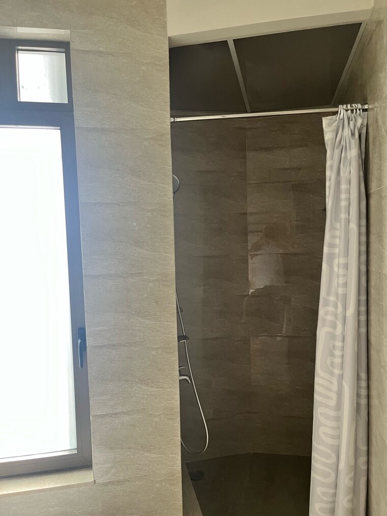 Bathroom, adani-ten-bkc 4 Bedroom 1536 Sq.Ft. Apartment In Bandra East Mumbai 8974592