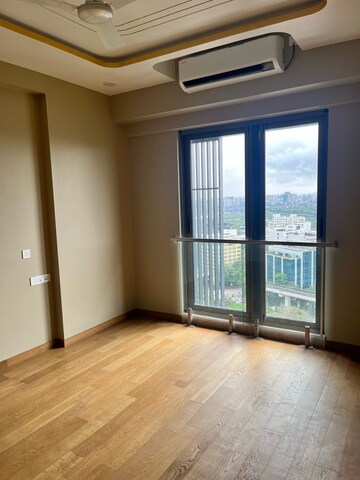 Bedroom in 4 BHK Apartment at Adani Ten BKC, Bandra East – for Rent