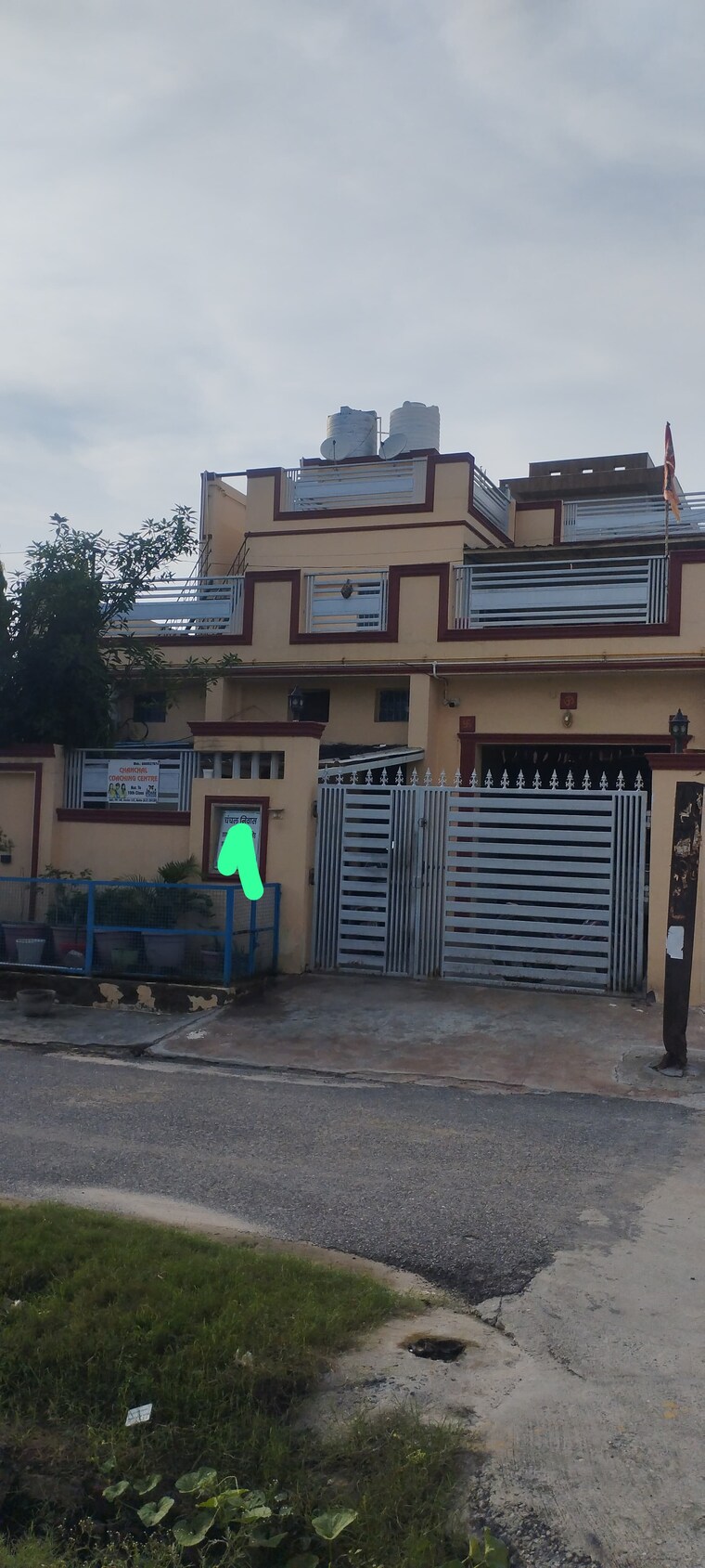 Exterior View, sector 122 5 Bedroom 245 Sq.Mt. Independent House In Sector 122 Noida 9199494