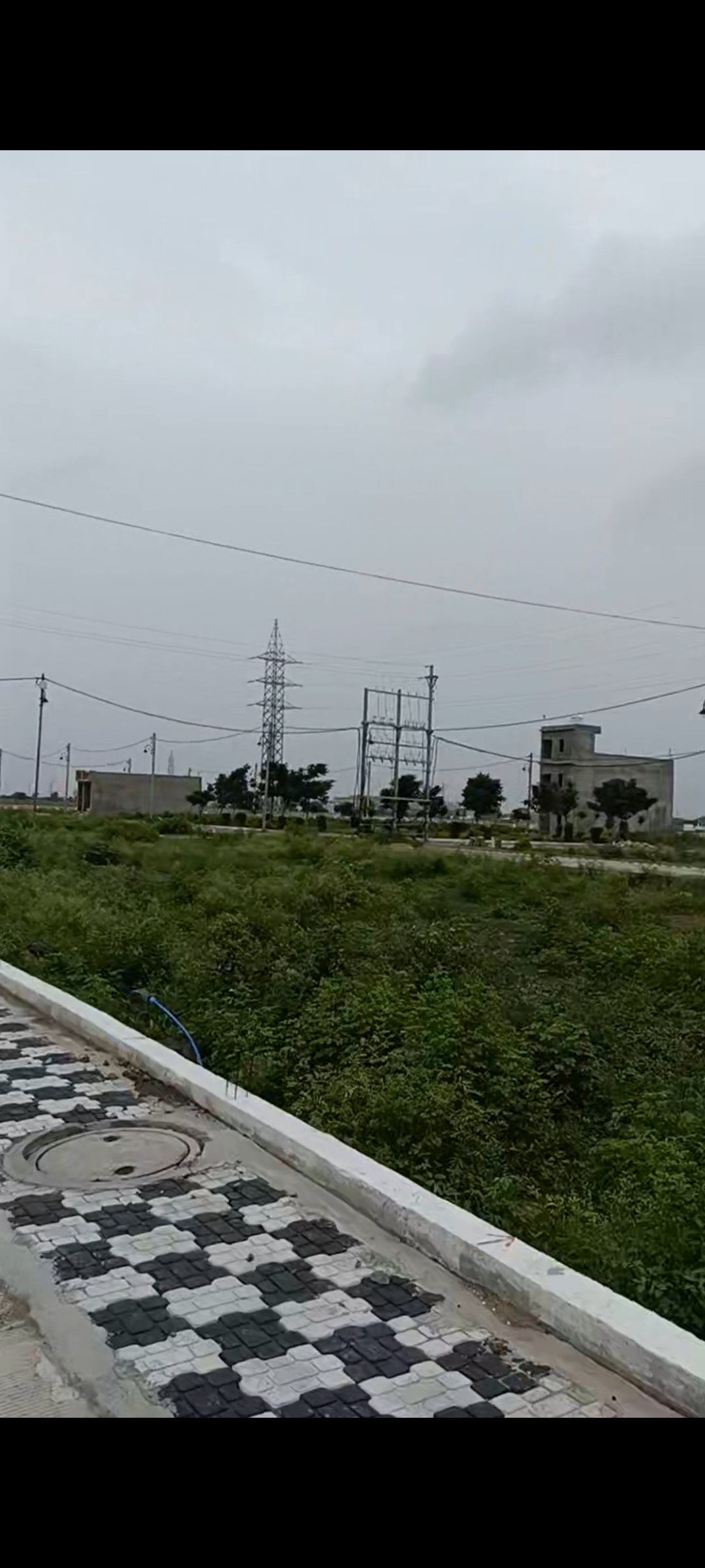 Plot For Sale in Millennium Park 