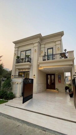 2 BHK + Pooja Room Villa For Sale in Sha Im Selling My Propert