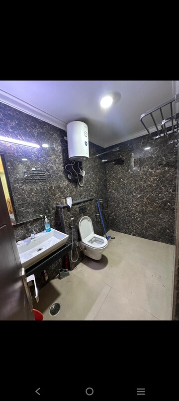 Team Area in 4 BHK Builder Floor at Saket – for Rent