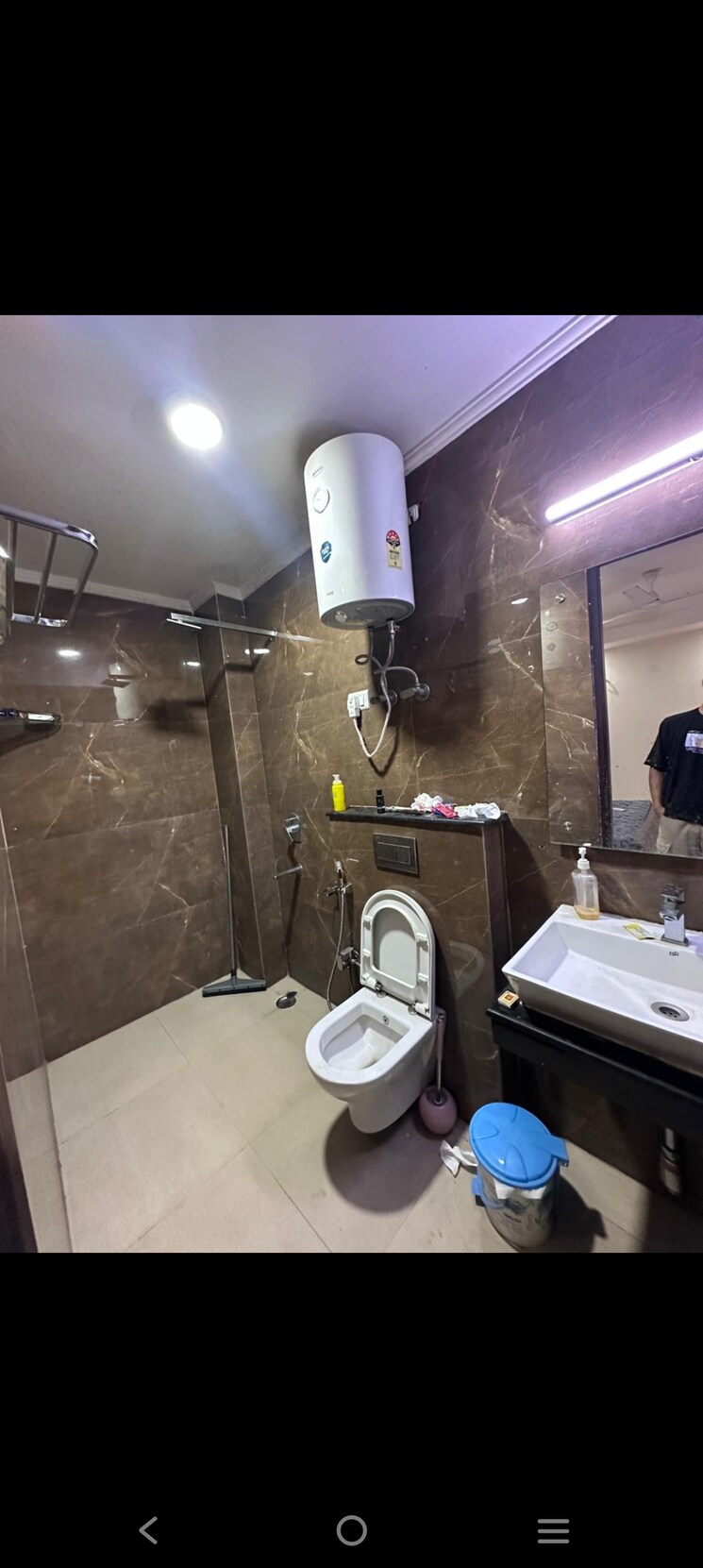 Team Area, saket 4 Bedroom 2100 Sq.Ft. Builder Floor In Saket Delhi 9199524