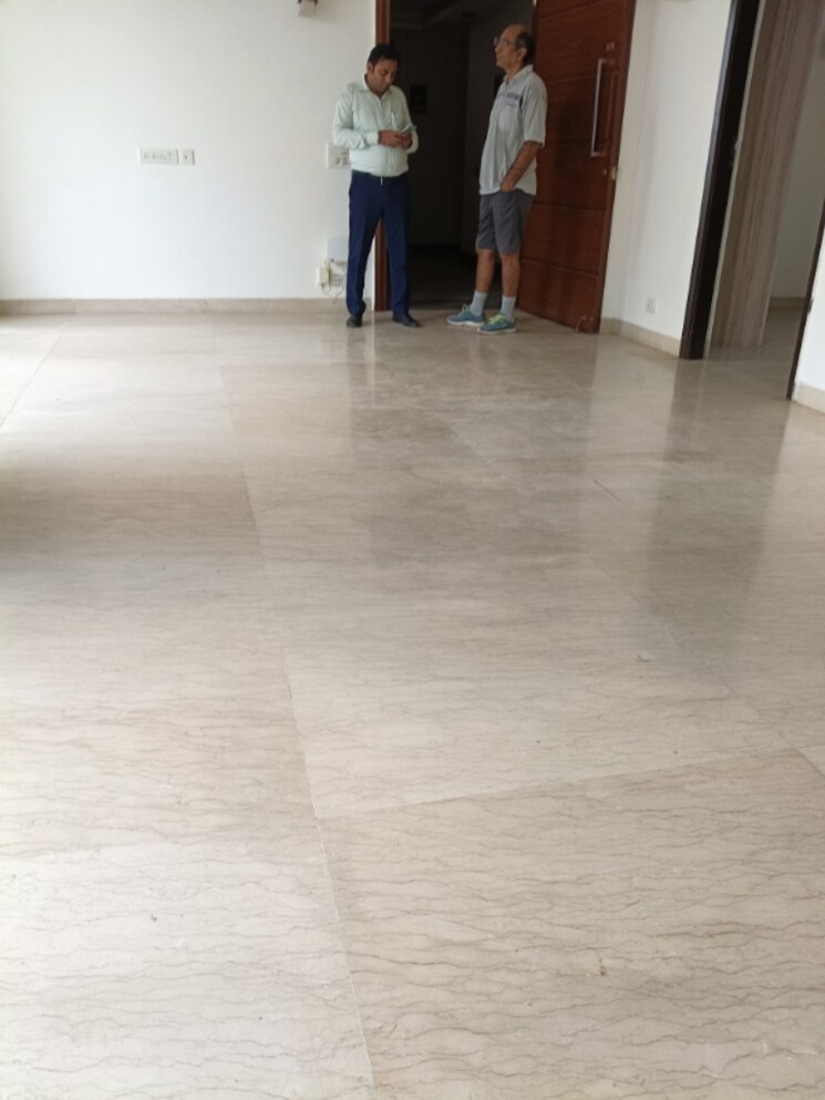  Parking, puri-diplomatic-greens-phase-i 3 Bedroom 1700 Sq.Ft. Apartment In Sector 111 Gurgaon 9199590