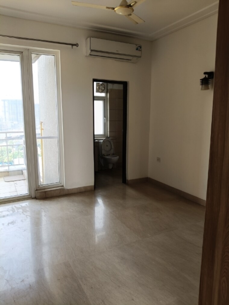 Room, puri-diplomatic-greens-phase-i 3 Bedroom 1700 Sq.Ft. Apartment In Sector 111 Gurgaon 9199590