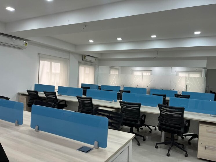 Team Area, kothrud Commercial Office Space 3500 Sq.Ft. In Kothrud Pune 9199569