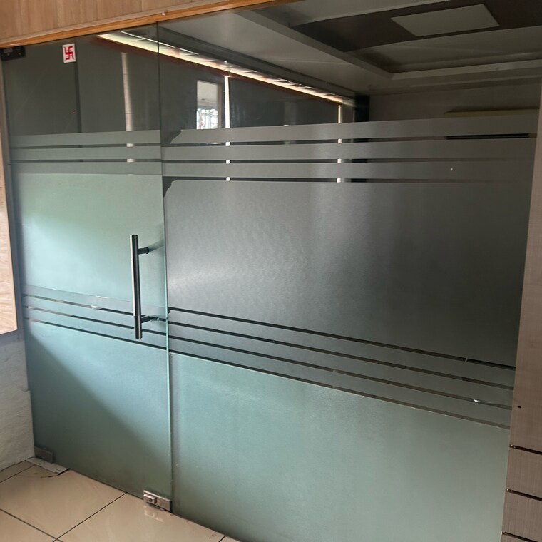 Team Area, sector 17 Commercial Office Space 1500 Sq.Ft. In Sector 17 Chandigarh 9199675