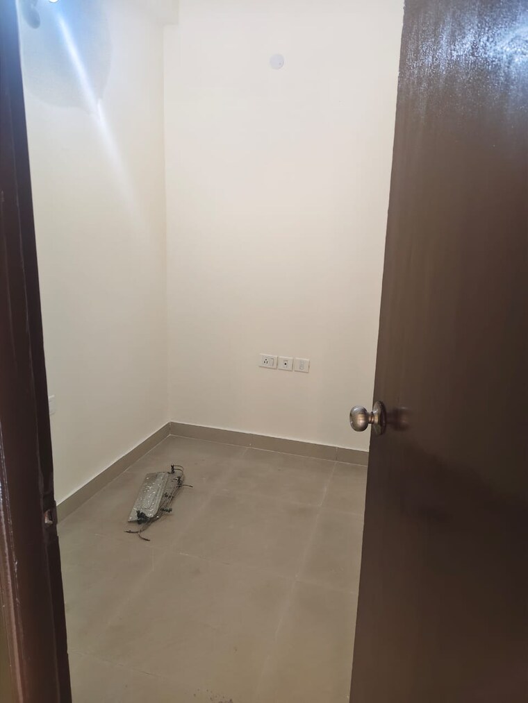 undefined, mkm-apartments 2 Bedroom 1150 Sq.Ft. Apartment In Sector 106 Noida 9199716