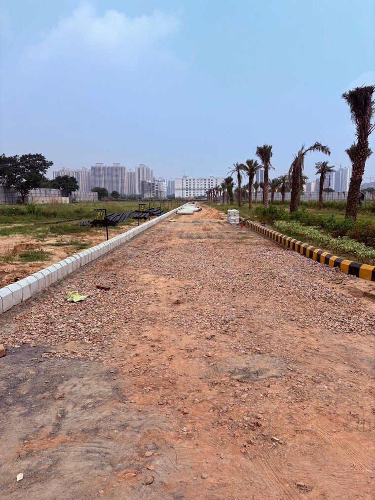undefined, knowledge park v greater noida  160 Sq.Yd. Plot In Knowledge Park V Greater Noida Greater Noida 9199747