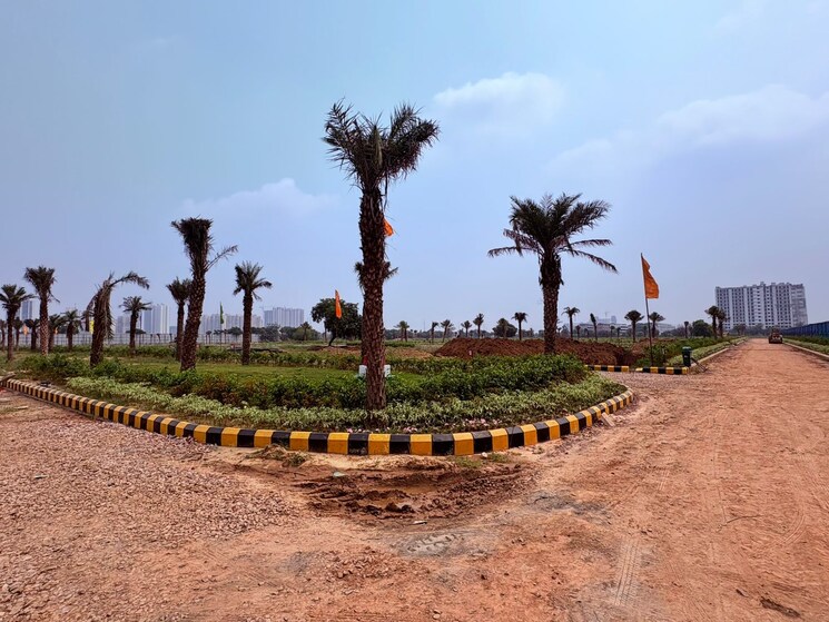 undefined, knowledge park v greater noida  160 Sq.Yd. Plot In Knowledge Park V Greater Noida Greater Noida 9199747